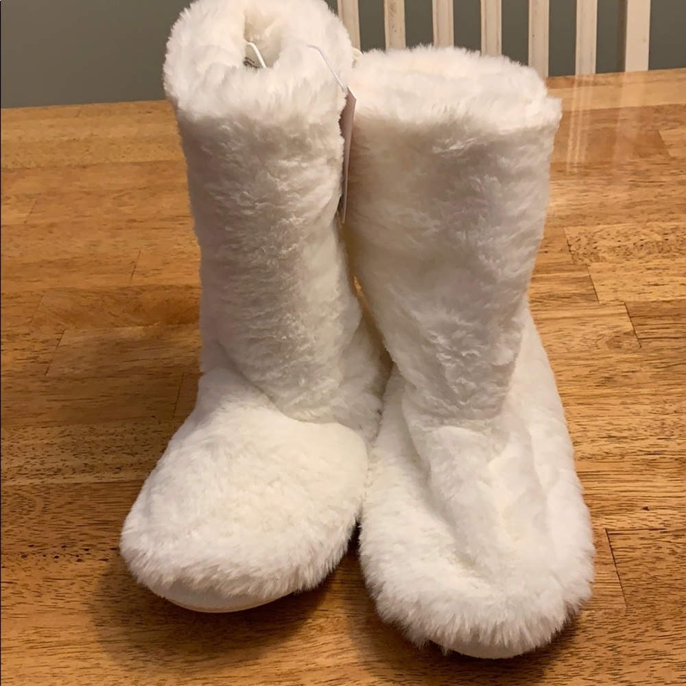 Fuzzy white boot slippers